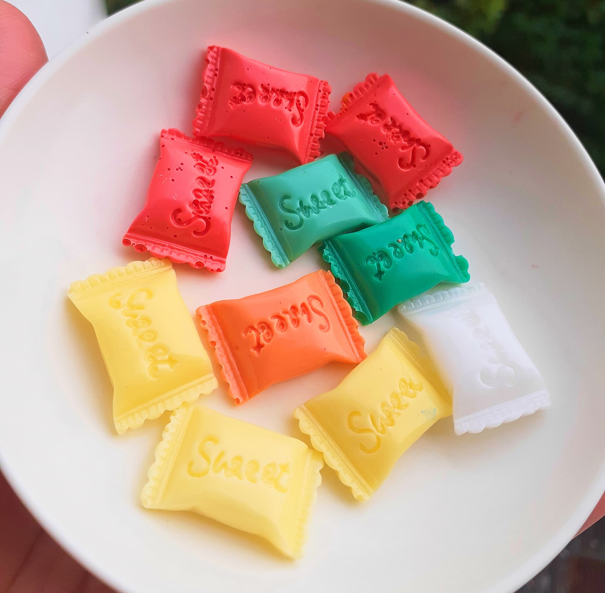 เรซิ่น ลูกอมSweetคละแบบ 12 ชิ้น