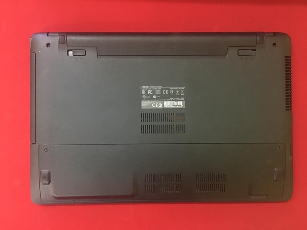 ( SOLD OUT ) ASUS A550JX-XX145D