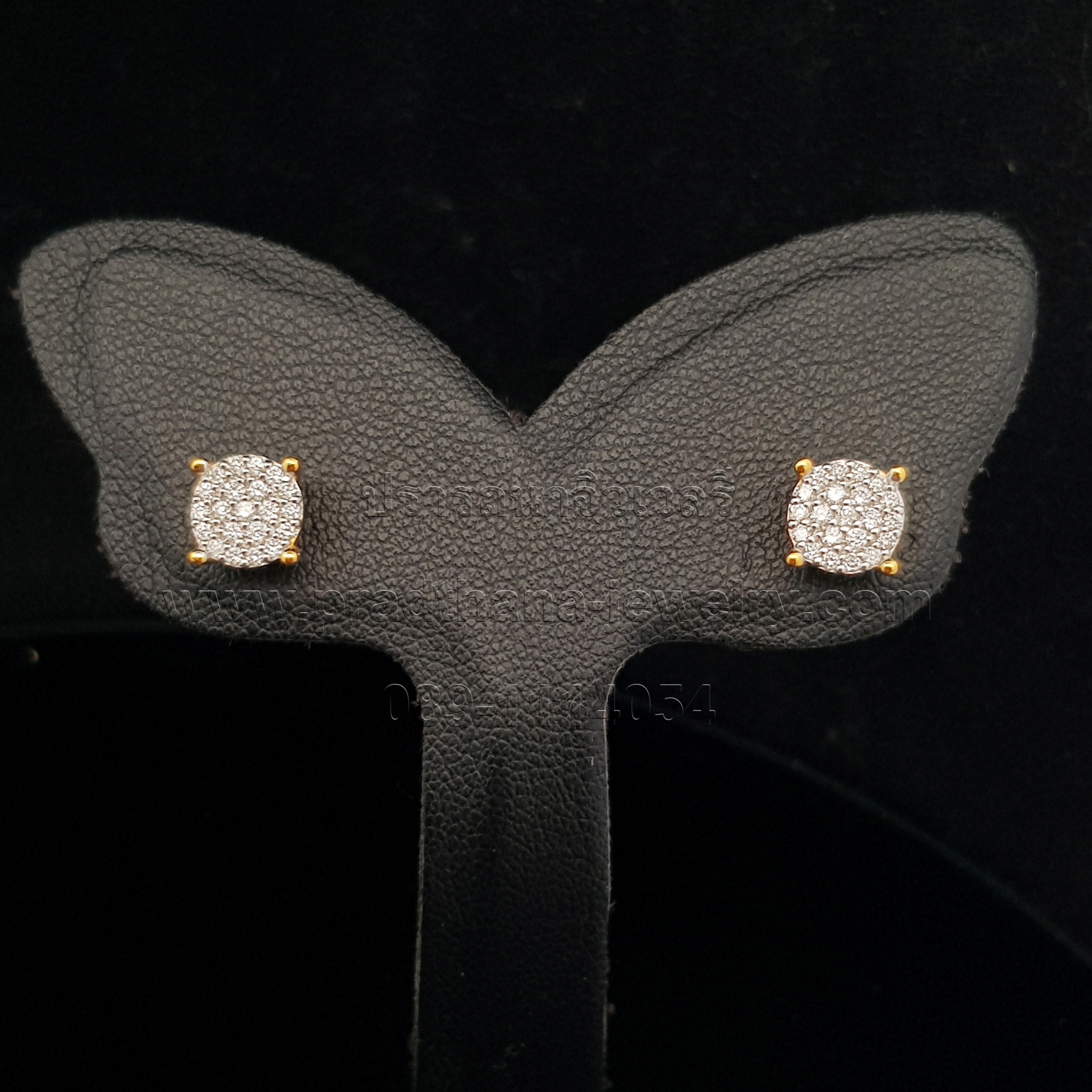 ต่างหูเพชรกระจุก **จองแล้ว**