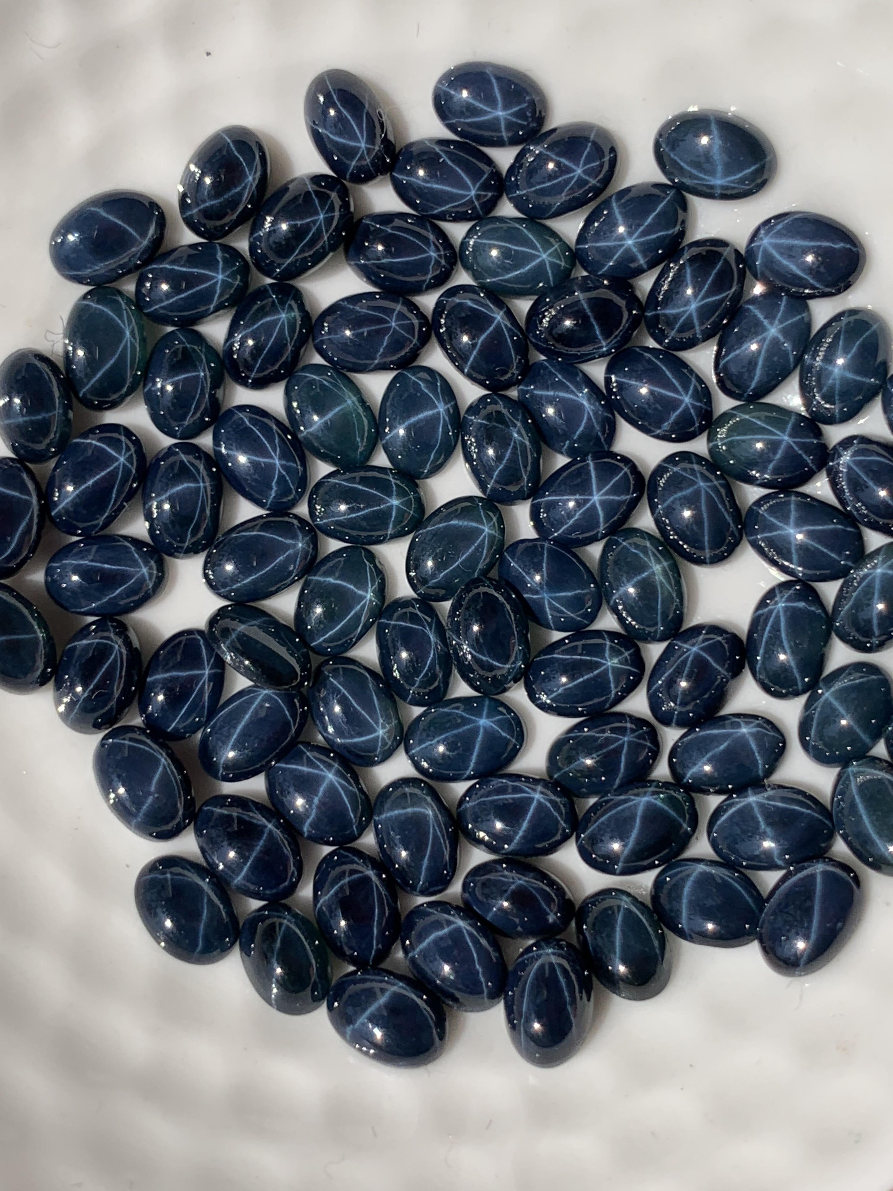 ไพลินสตาร์ดิฟิวชั่นไข่หลังเบี้ย 6x4 mm. 1 กะรัต