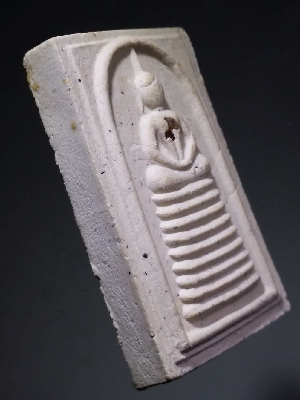 รหัสสินค้า พระไม่ทราบที่ 225 พระสมเด็จเนื้อผง หลังพระประจำวัน ไม่ทราบที่