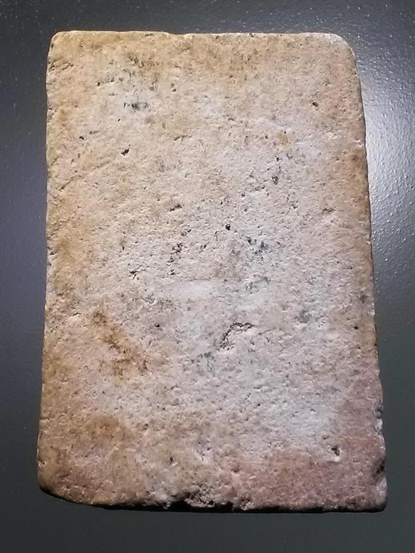 รหัสสินค้า พระไม่ทราบที่ 505 พระสมเด็จเนื้อผง หลังเรียบ ไม่ทราบที่ เนื้อหาเก่ามีอายุ พระรายการนี้ให้เช่าบูชาแล้ว