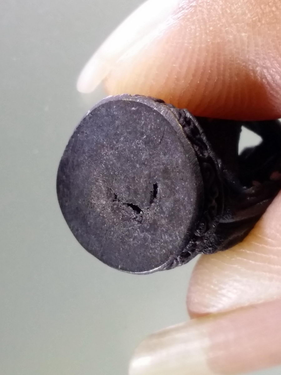 Antig Pim 100 รูปหล่อนั่งเอกลักษณ์ เนื้อนวโลหะ หลวงพ่อคูณ วัดบ้านไร่ อำเภอด่านขุนทด จังหวัดนครราชสีมา สร้างปี 2536