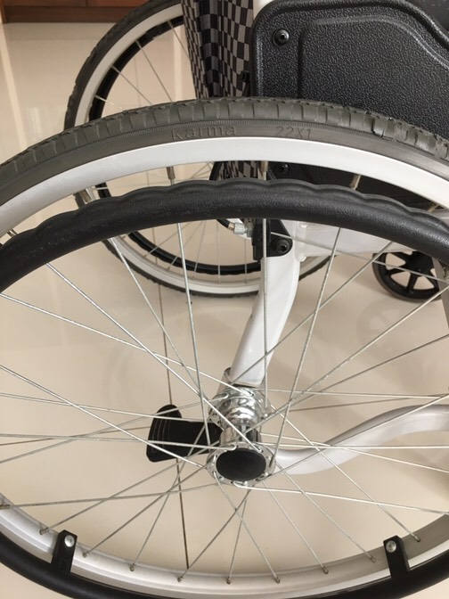 ยางตันขนาด 22 นิ้ว ของ Karma ของแท้จากศูนย์ไทย