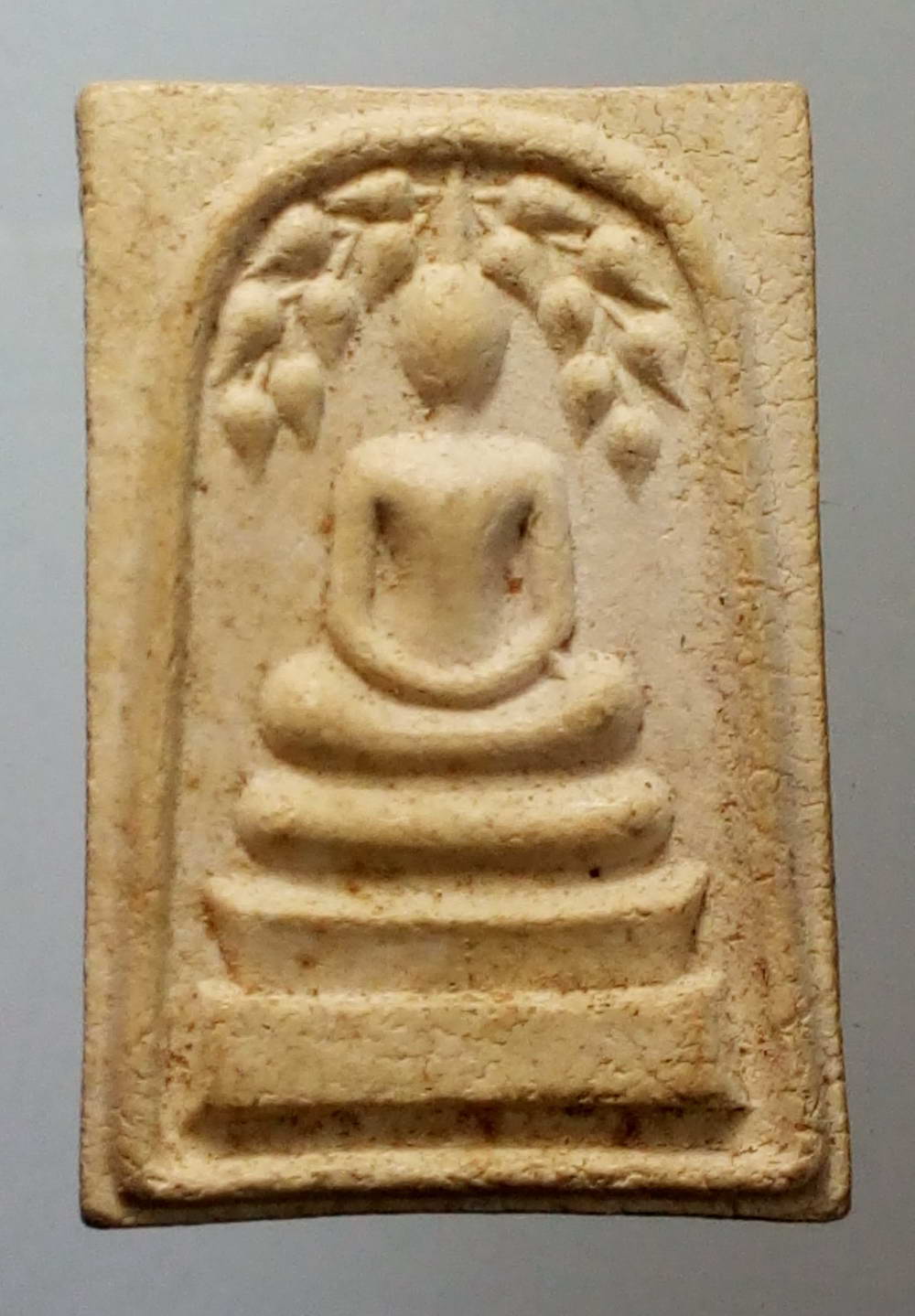 รหัสสินค้า พระสมเด็จ วัดต่างๆ 431 พระสมเด็จปรกโพธิ์ เนื้อผง รุ่น 1 หลังพระบรมธาตุชัยนาท จังหวัดชัยนาท