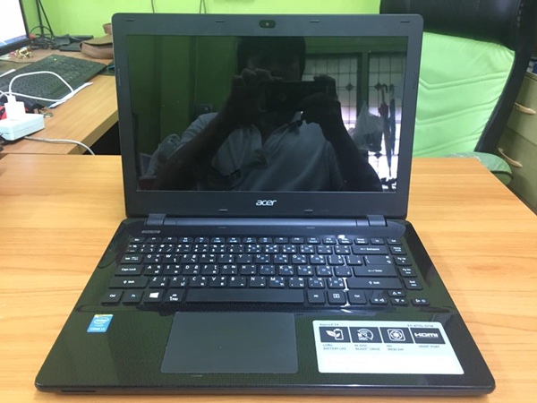 ( SOLD OUT ) ACER Aspire E5-471G-3718