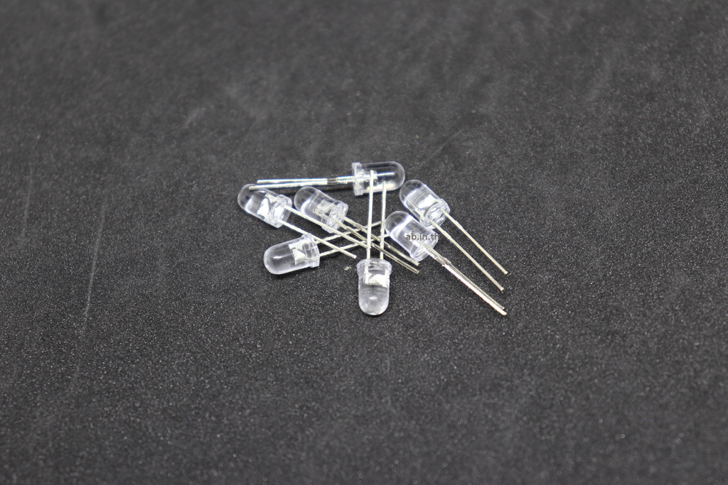 หลอด LED Super Bright 5mm สีเขียว จำนวน 10 หลอด
