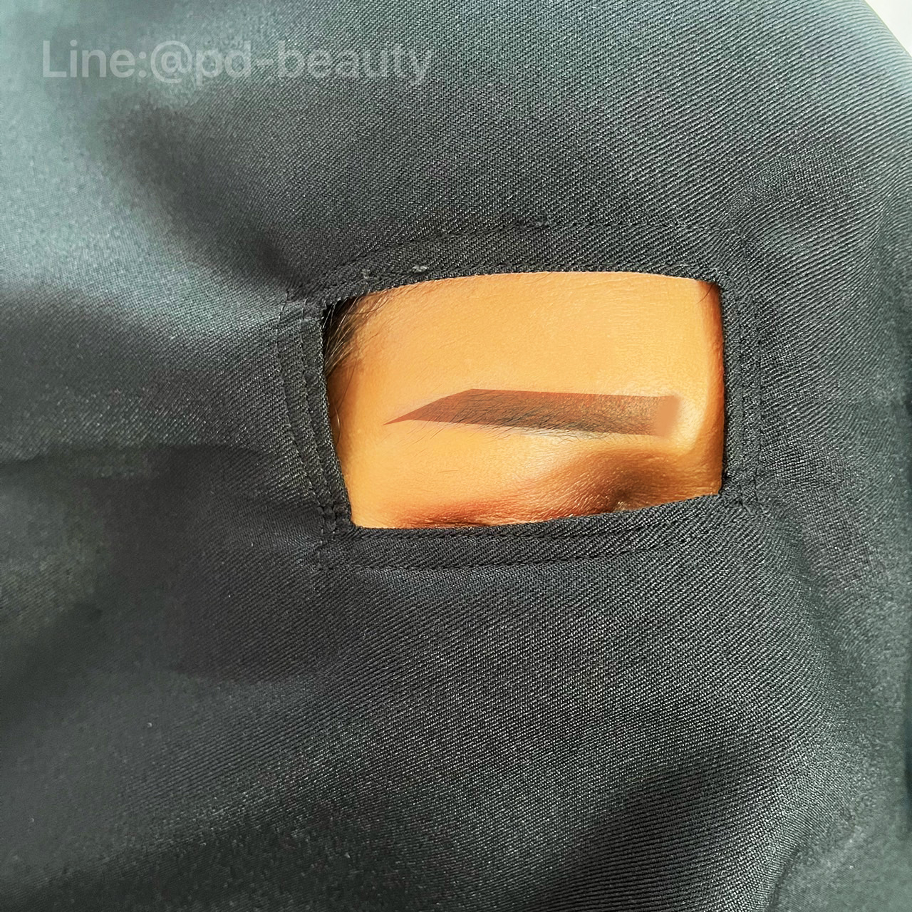 ผ้าคลุมกันเปื้อนระหว่างสักปาก ผ้า2ชั้น ผ้าคลุมสักคิ้ว ผ้าคลุมสักปาก งานสักขนาดเล็ก ผ้าคลุมกันเปื้อนระหว่างสักปาก ใช้คลุมถ่ายงาน