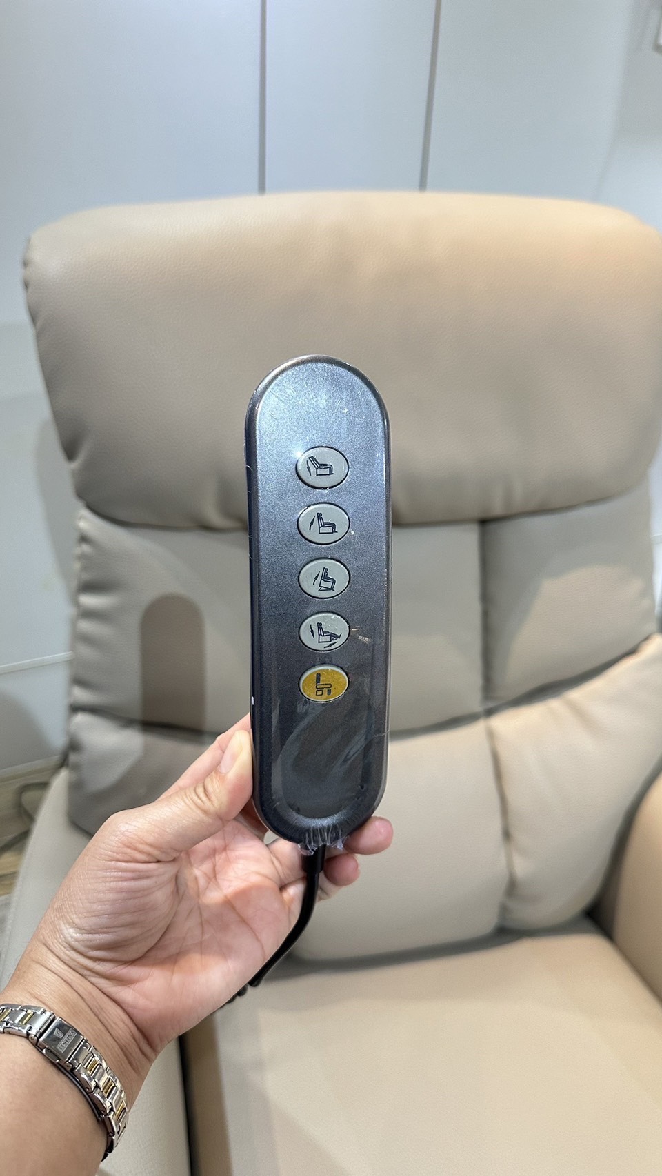 เก้าอี้พักผ่อนปรับไฟฟ้า ช่วยพยุงลุก-นั่ง Lift UP Chair Gen2 หนังเทียม PPU