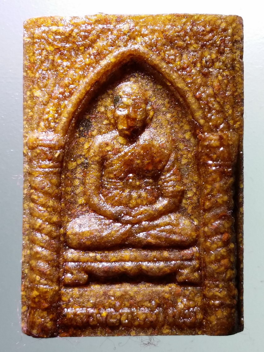 รหัสสินค้า พระเนื้อดิน เนื้อผง เนื้อว่าน 5194 พระเนื้อกระเบื้องหลังคาโบสถ์ หลวงพ่อเฒ่า ปั้น วัดคังคาว อำเภอสรรคบุรี จังหวัดชัยนาท พระรายการนี้ให้เช่าบูชาแล้ว