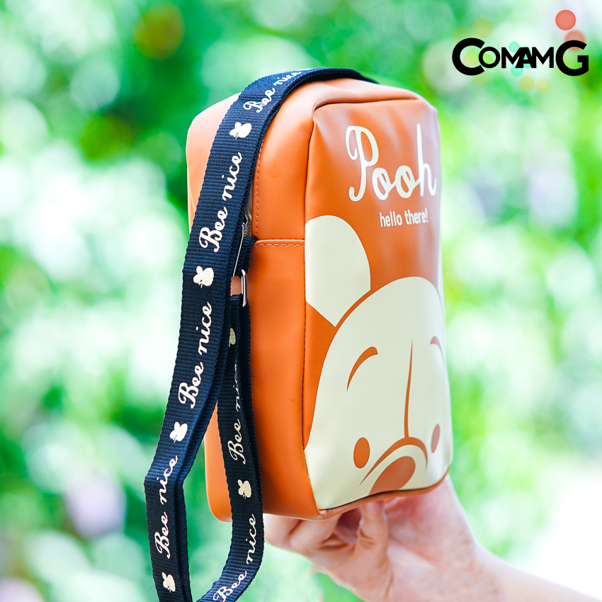 กระเป๋าสะพายหมีพูห์ กระเป๋าสะพายข้างหนังPU กระเป๋าลายการ์ตูน ขนาด16*21ซม พร้อมส่ง