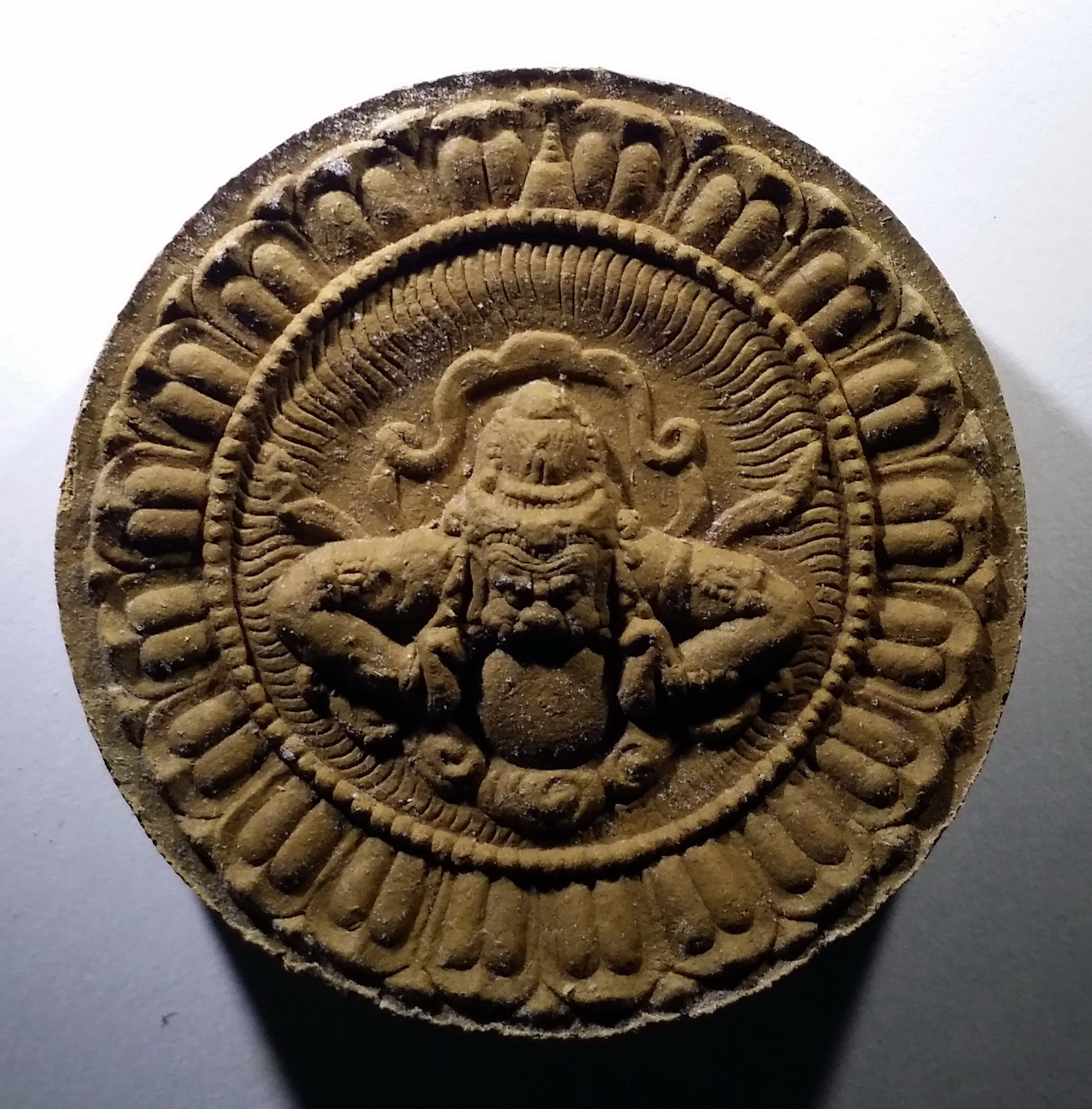 รหัสสินค้า จตุคามรามเทพ 128 จตุคามรามเทพ รุ่นมหาปาฏิหาริย์มั่งมีทรัพย์ เนื้อไม้เทพธาโร พระรายการนี้ให้เช่าบูชาแล้ว