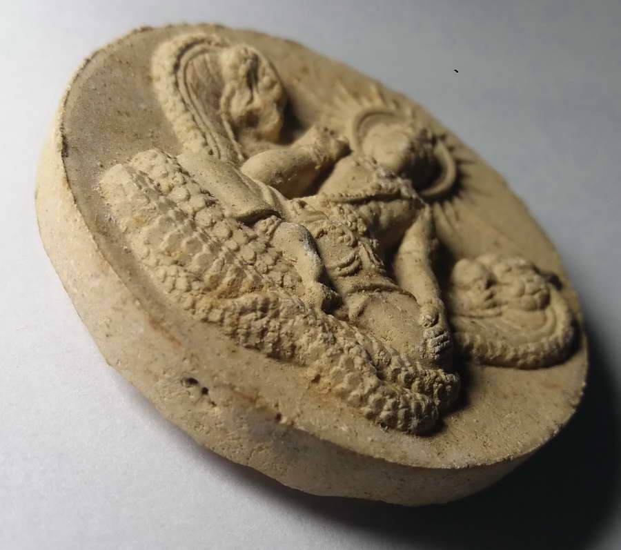 รหัสสินค้า จตุคามรามเทพ 079 จตุคามรามเทพ เนื้อว่านขาว รุ่นเทวะนคร