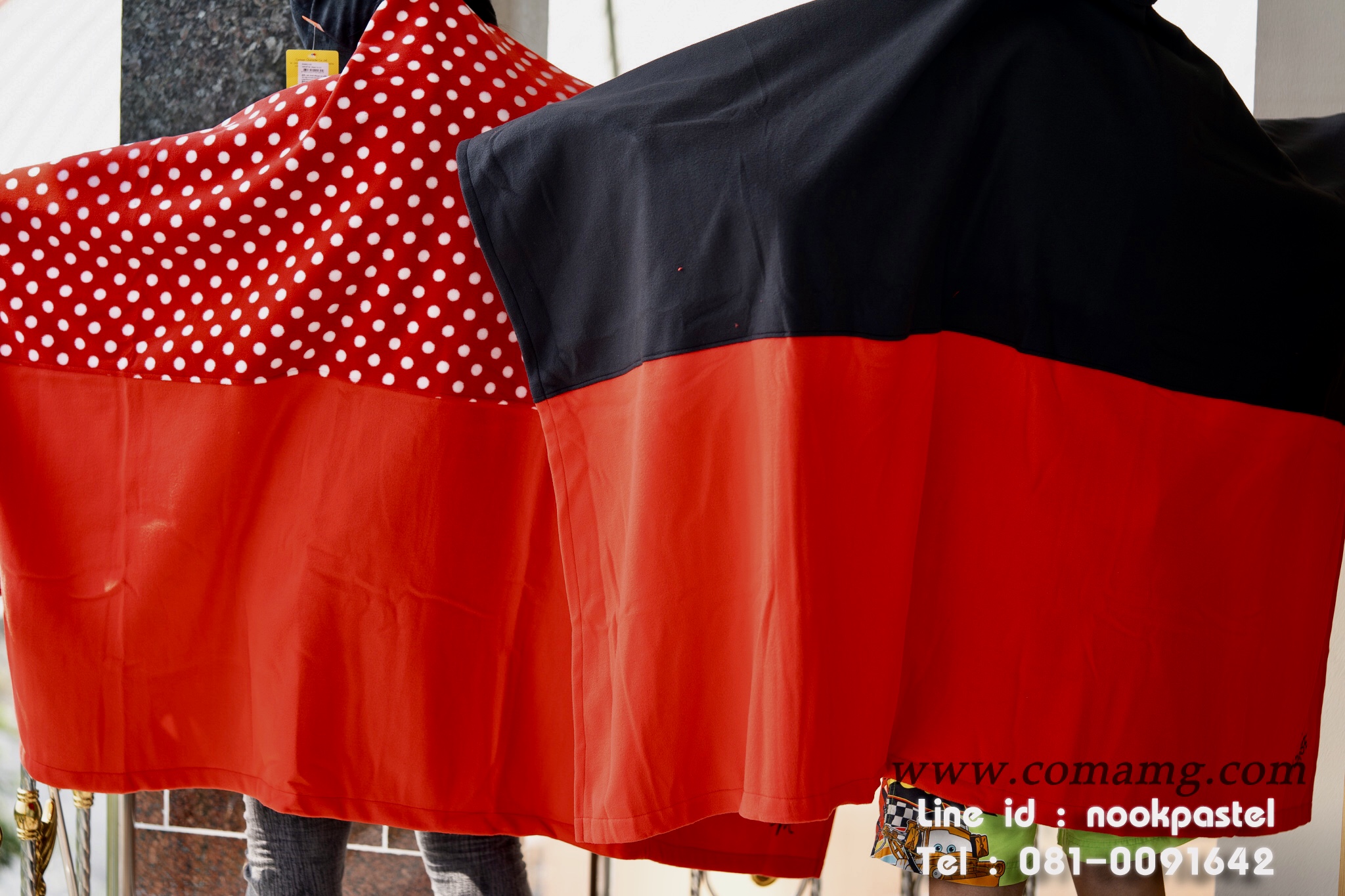 หมวกผ้าห่ม คลุมไหล่ ลายมิกกี้&มินนี่ รุ่นถอดได้ ลิขสิทธิ์แท้