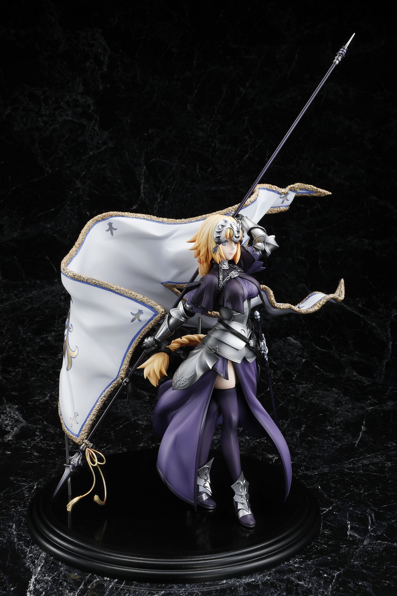 <Preorderถึง 10/9/2021>เปิดรับPreorder มัดจำ 1400 บาท 1/7 Ruler/Jeanne d'Arc renewal package Ver.
