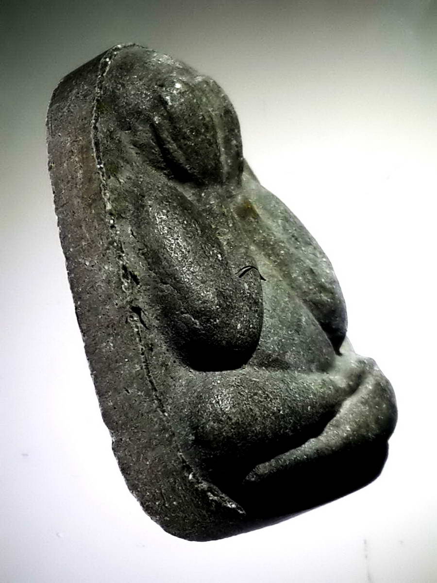 รหัสสินค้า พระปิดตา ทั่วไป 207 พระปิดตาเนื้อผง โรยเส้นเกศา วัดดอนขนาก อำเภอหนองแค จังหวัดสระบุรี