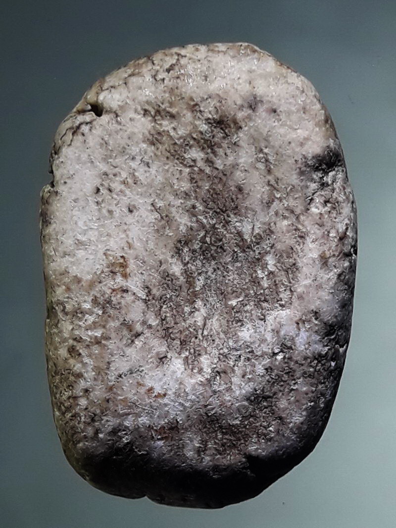 รหัสสินค้า พระเนื้อดิน ผง ว่าน 10428 พระผงปางสมาธิ ประกายรัศมี ขัดเพชร ไม่ทราบที่