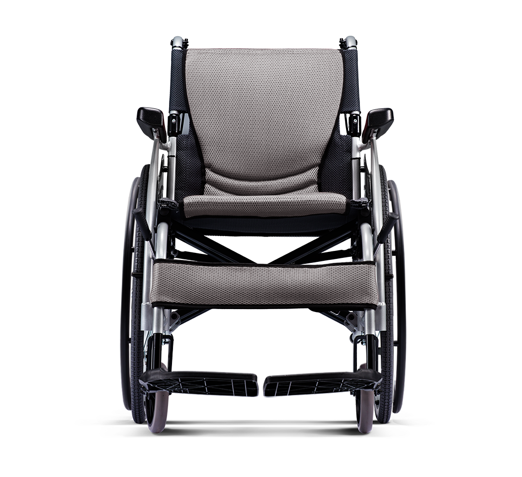 รถเข็นอลูมินัมอัลลอยด์คาร์ม่า รุ่น S-Ergo 105 (WheelChair KARMA S-Ergo 105) เบาะหนานุ่มสีเทาเท่ห์ นั่งสบายสไตล์เบาะรูปตัว S-Shape ของแท้ รับประกันศูนย์ไทย 5 ปี