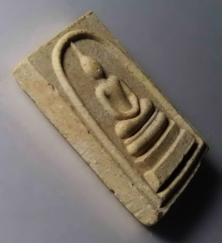 รหัสสินค้า พระสมเด็จ วัดต่างๆ 214 พระสมเด็จเนื้อผงกระเบื้อง ผงเกษร ผงธูป น้ำมนต์ 108 วัด ที่ระลึกวางศิลาฤกษ์ วัดอัมพุวราราม พระรายการนี้ให้เช่าบูชาแล้ว