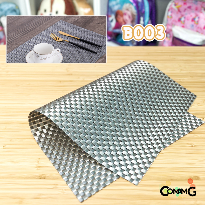 แผ่นรองจาน ที่ตกแต่งโต๊ะอาหาร ที่รองจาน PVC แบบสี่เหลี่ยมผืนผ้า ลายตารางใหญ่ ขนาด45x30ซม พร้อมส่ง มีหลายสี