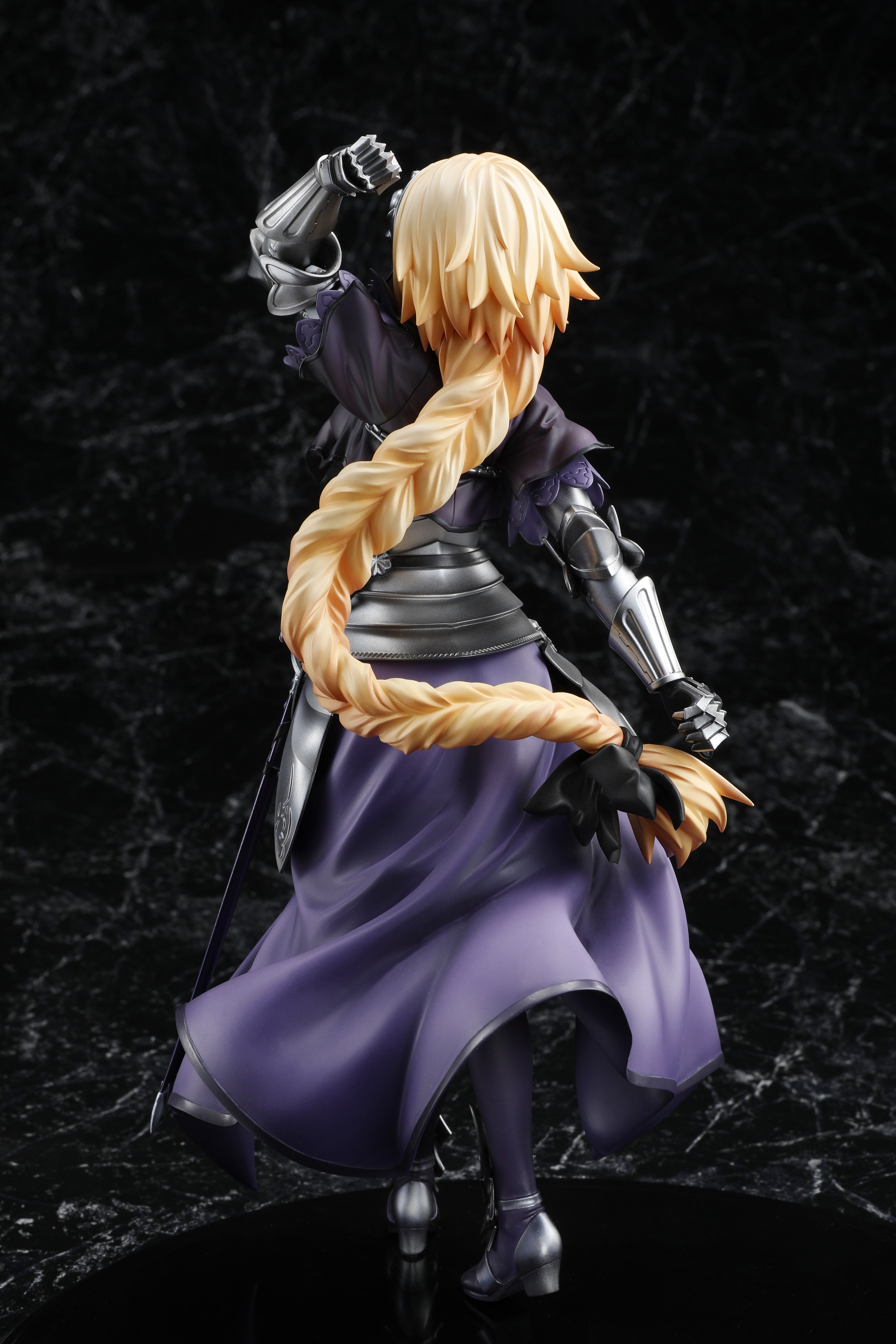 <Preorderถึง 10/9/2021>เปิดรับPreorder มัดจำ 1400 บาท 1/7 Ruler/Jeanne d'Arc renewal package Ver.
