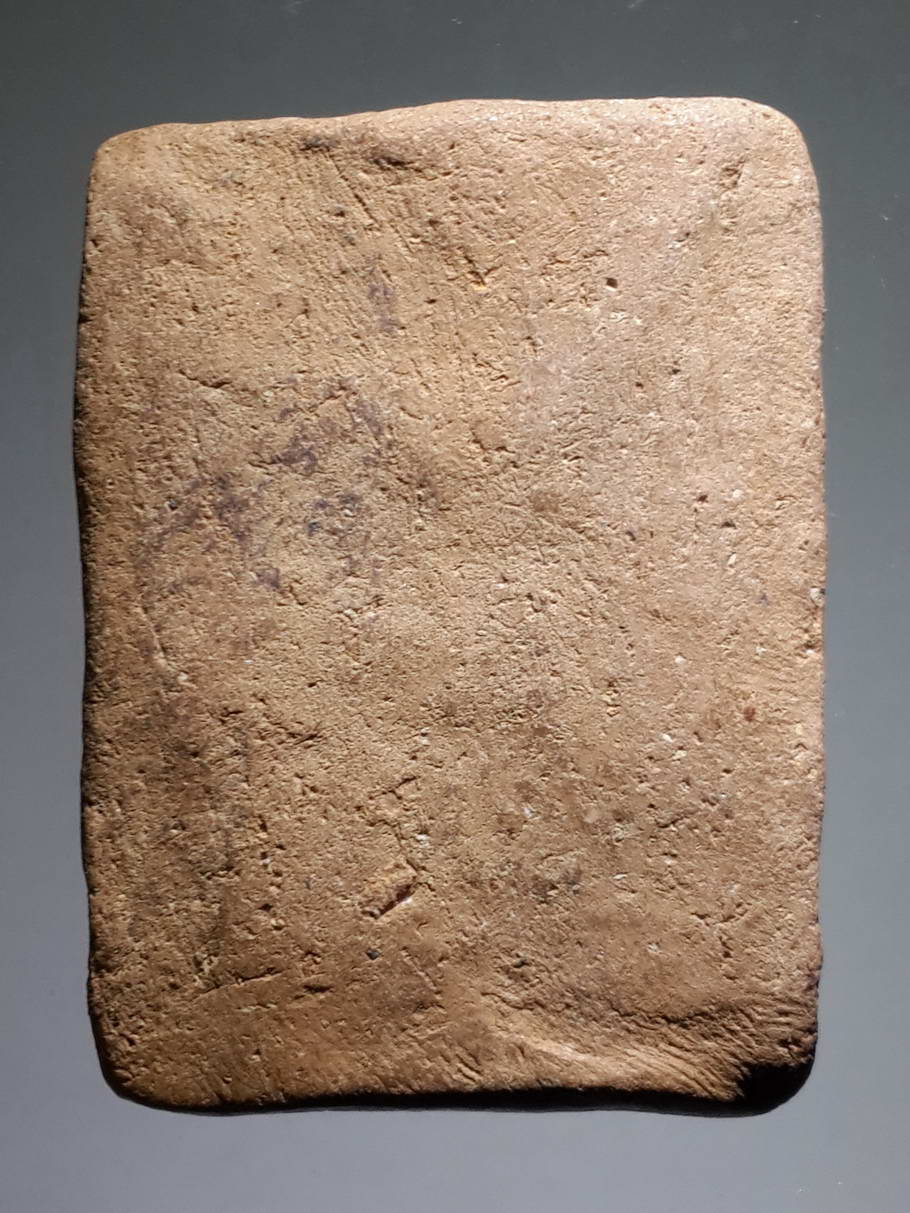 รหัสสินค้า พระไม่ทราบที่ 356 พระเนื้อดินเผา ไม่ทราบที่ น่าจะเป็นพระกรุ พระรายการนี้ให้เช่าบูชาแล้ว