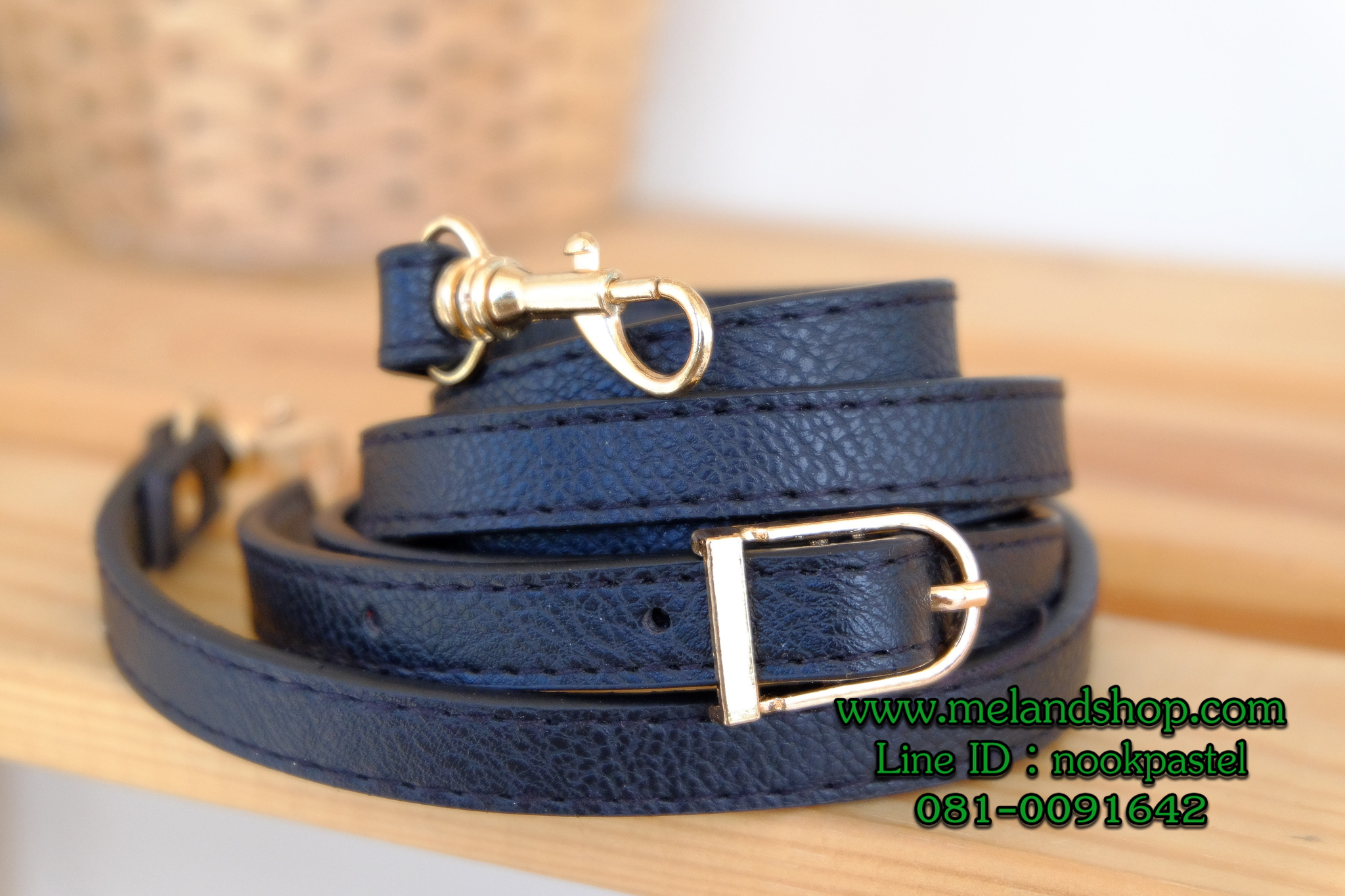 สายกระเป๋าหนังPU เส้นเล็ก 11MM สายสามารถปรับเลื่อนได้ หัวเกี่ยวเลื่อนล็อค อะไหล่เงิน/อะไหล่ทอง พร้อมส่ง