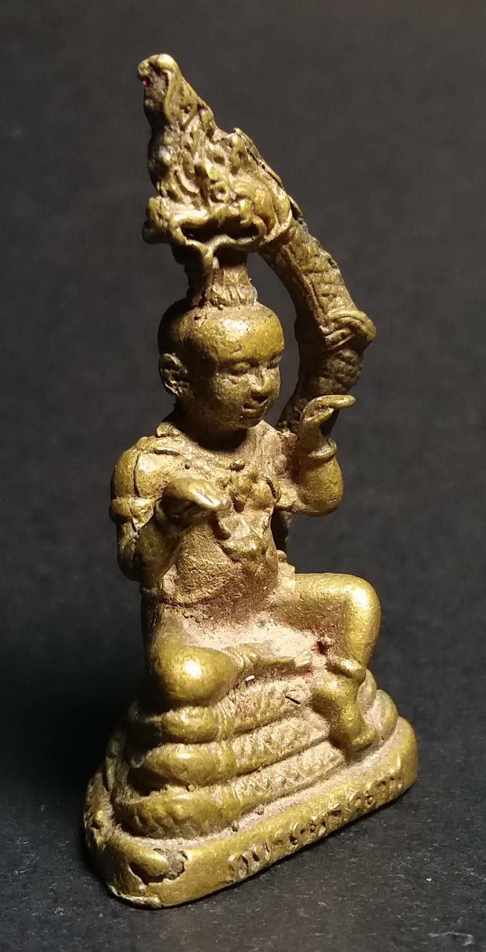 รหัสสินค้า พระกริ่ง พระหล่อ 104 รูปหล่อเนื้อทองผสมกุมารนาคราช หลวงปู่ฤาษีลิงใหญ่ นพเก้า พระรายการนี้ให้เช่าบูชาแล้ว