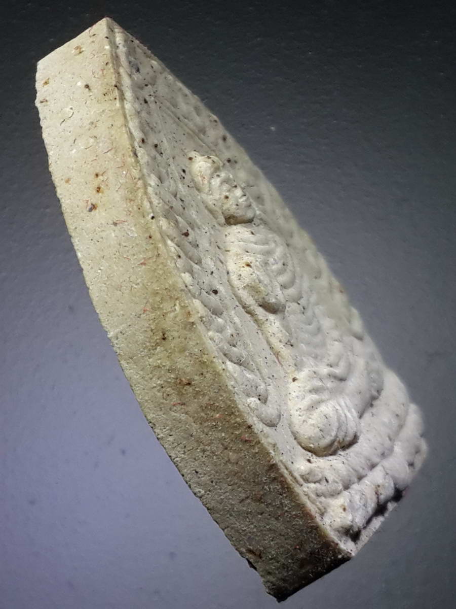 รหัสสินค้า พระมีกล่อง 333 พระพุทธบุญญพลัง หลังธรรมจักร ที่ระลึกสร้างอุโบสถ วัดโนนสัง ตำบลห้วยโจด อำเภอกระนวน จังหวัดขอนแก่น สร้างปี 2556