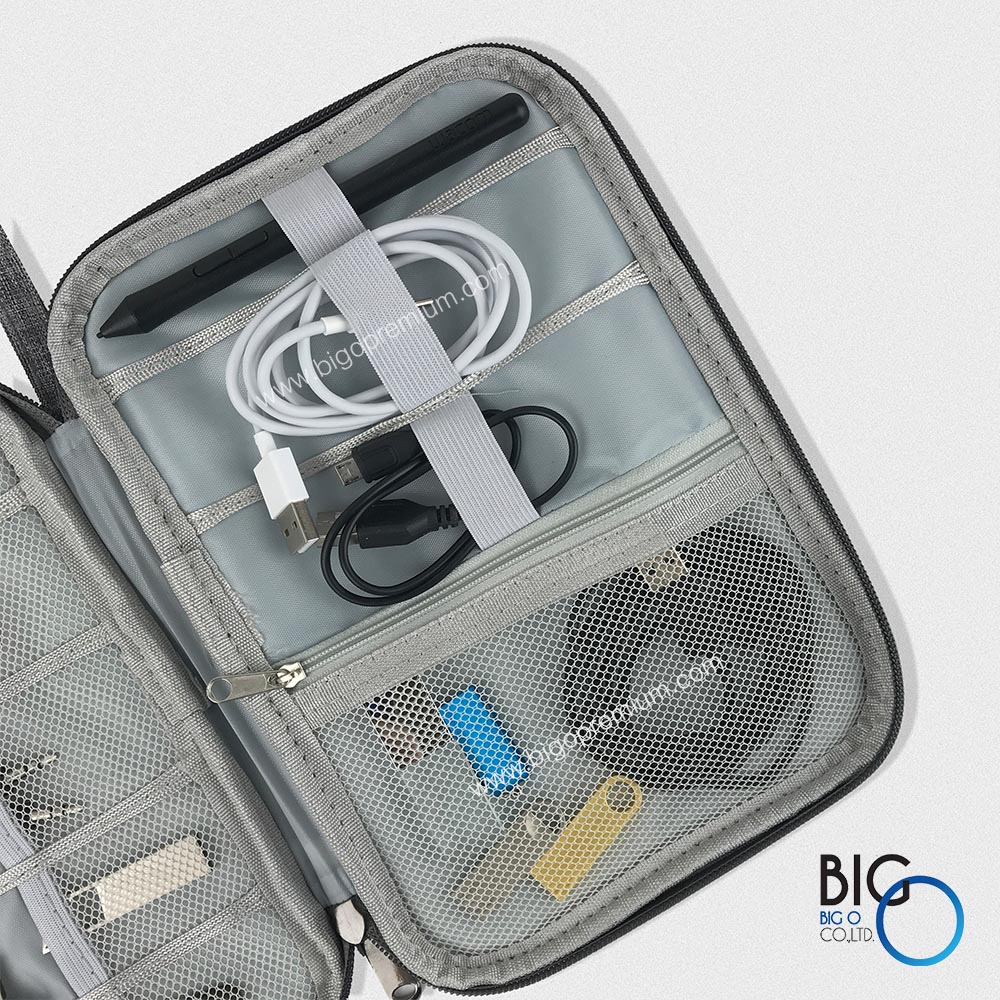 กระเป๋าเก็บสายชาร์จและอุปกรณ์ไอที (Grid IT Bag)