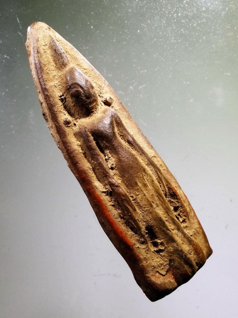 รหัสสินค้า พระกรุ 092 พระเนื้อดิน ปางเปิดโลก กรุวังมะสะ จังหวัดพิษณุโลก