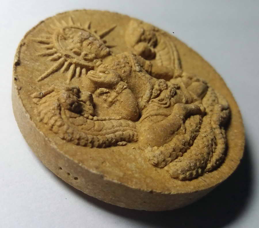 รหัสสินค้า จตุคามรามเทพ 069 จตุคามรามเทพ เนื้อว่าน รุ่นเทวะนคร จตุคามรามเทพ รายการนี้ให้เช่าบูชาแล้ว