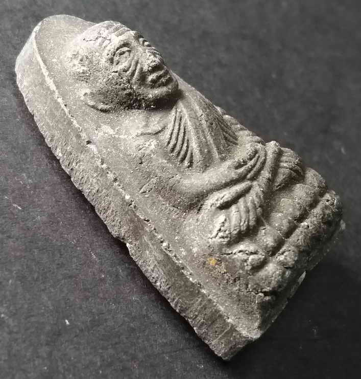 รหัสสินค้า ปัตตานี 007 หลวงปู่ทวด วัดช้างให้ จังหวัดปัตตานี หลังเลข 9 ไม่ทราบปีที่สร้าง