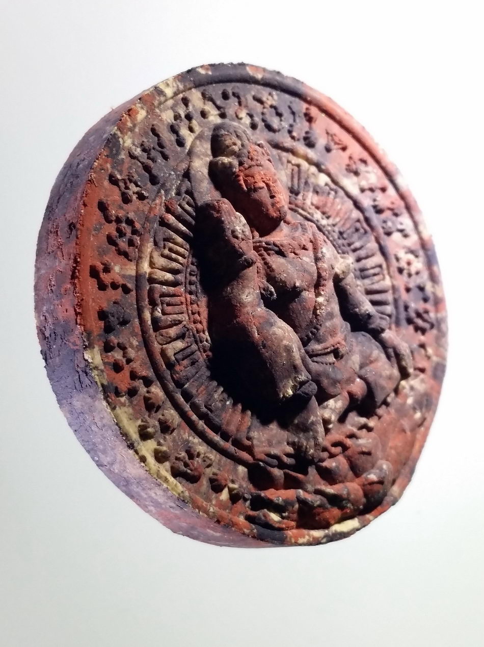 รหัสสินค้า จตุคามรามเทพ 451 องค์จตุคามรามเทพ รุ่นมงคลนวการ 79 เนื้อว่านก้นครก หลวงพ่อฉาบ วัดศรีสาคร อำเภอเมือง จังหวัดสิงห์บุรี สร้างปี 2550