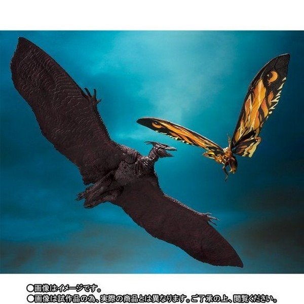 เปิดรับPreorder มีค่ามัดจำ 900 บาทP bandai S.H.MonsterArts Mothra (2019) & Rodan (2019)