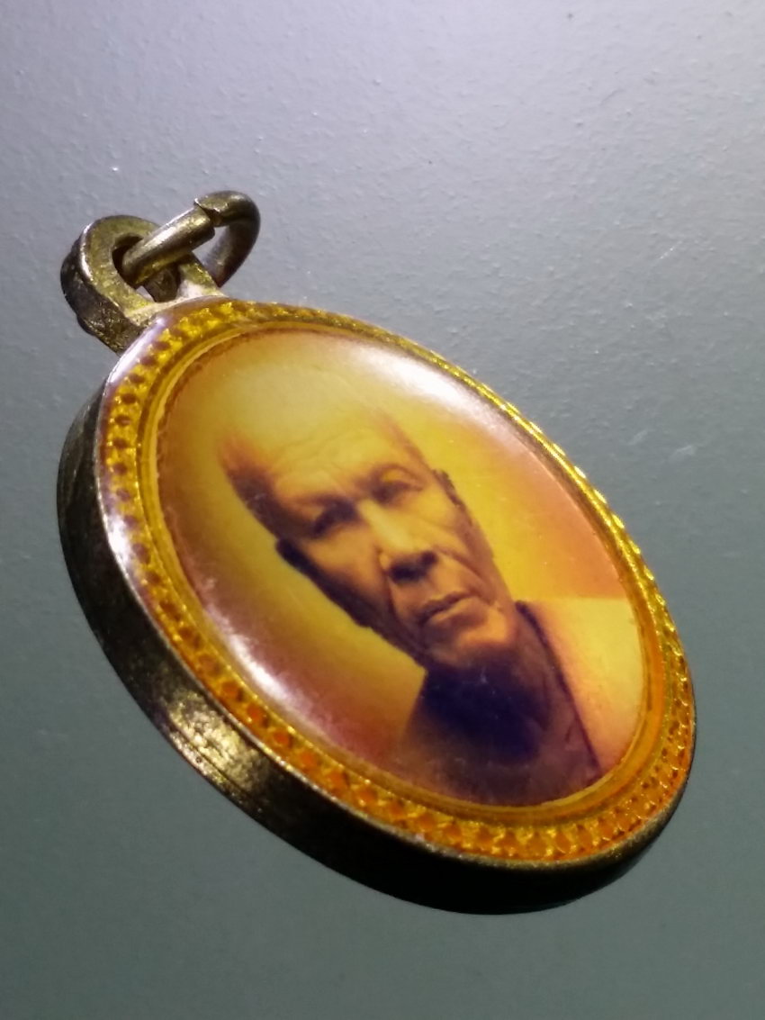 Antig LSD 041 ล็อกเก็ตสองหน้า พระมงคลเทพมุนี หลวงพ่อสด วัดปากน้ำ ภาษีเจริญ กรุงเทพฯ พระรายการนี้ให้เช่าบูชาแล้ว