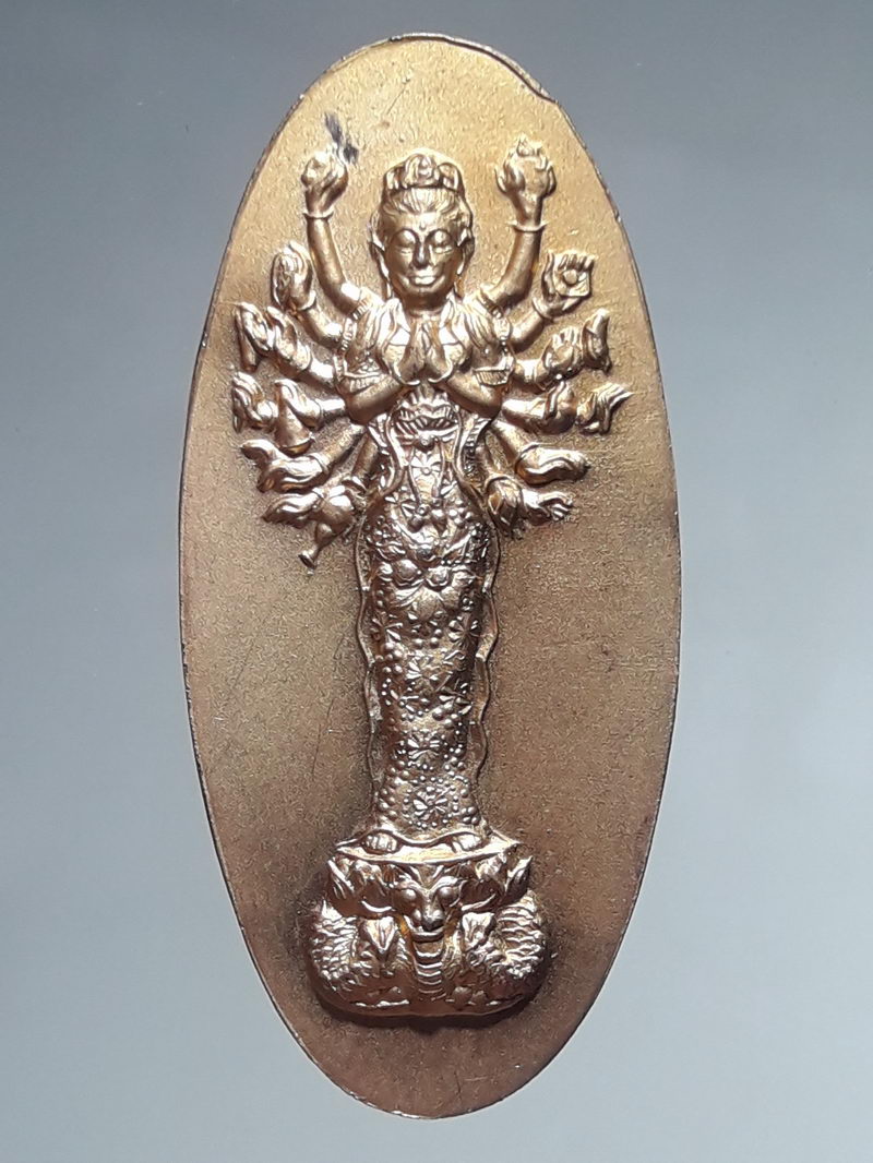 รหัสสินค้า เทพจีน - เทพฮินดู 145 เหรียญเจ้าแม่กวนอิมพันมือ (ปางปาฏิหาริย์) ที่ระลึกจาก บริษัท ลิเบอร์ตี้ประกันภัย จำกัด สร้างปี 2543