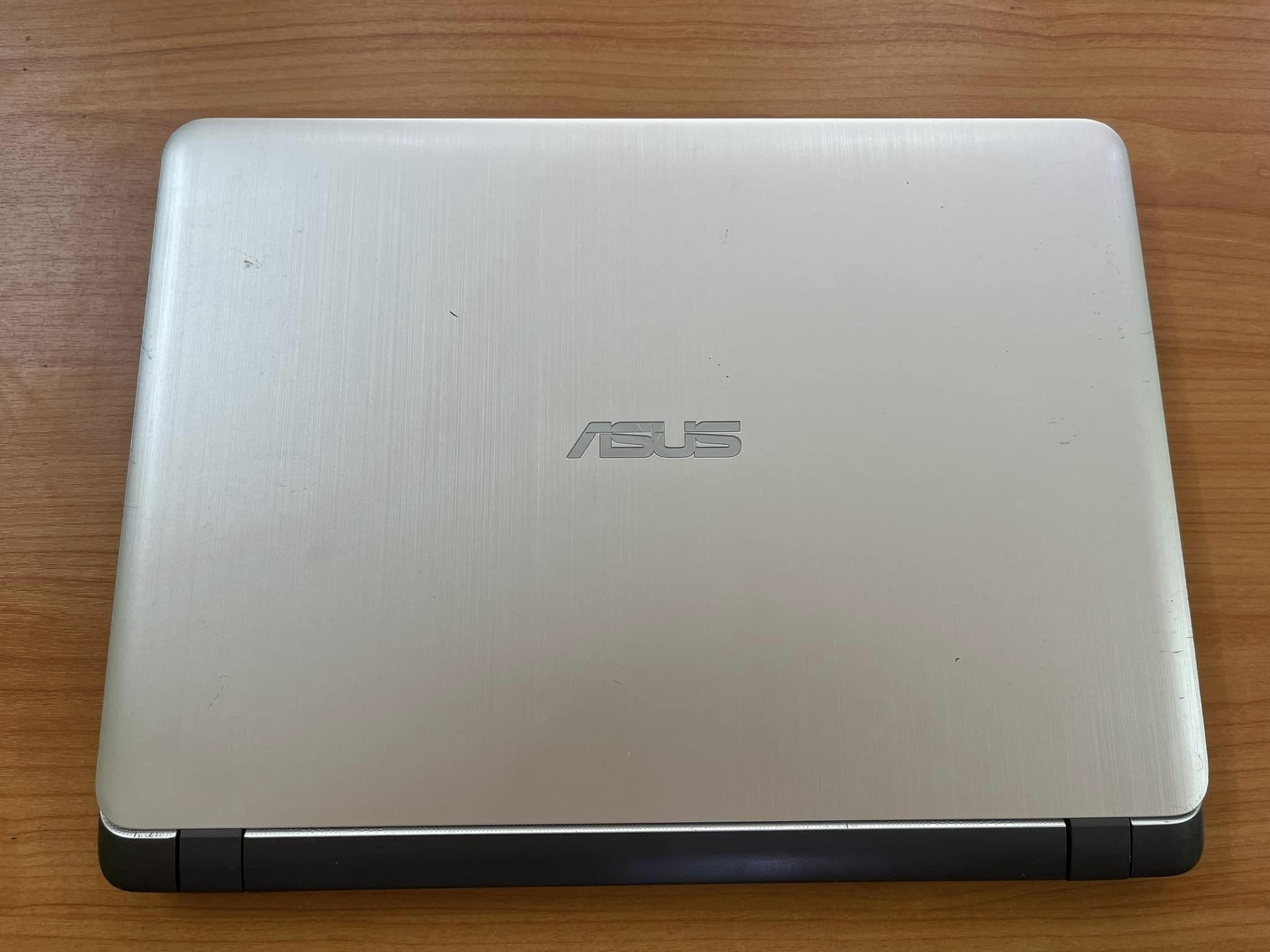 Asus X407UF-BV048T