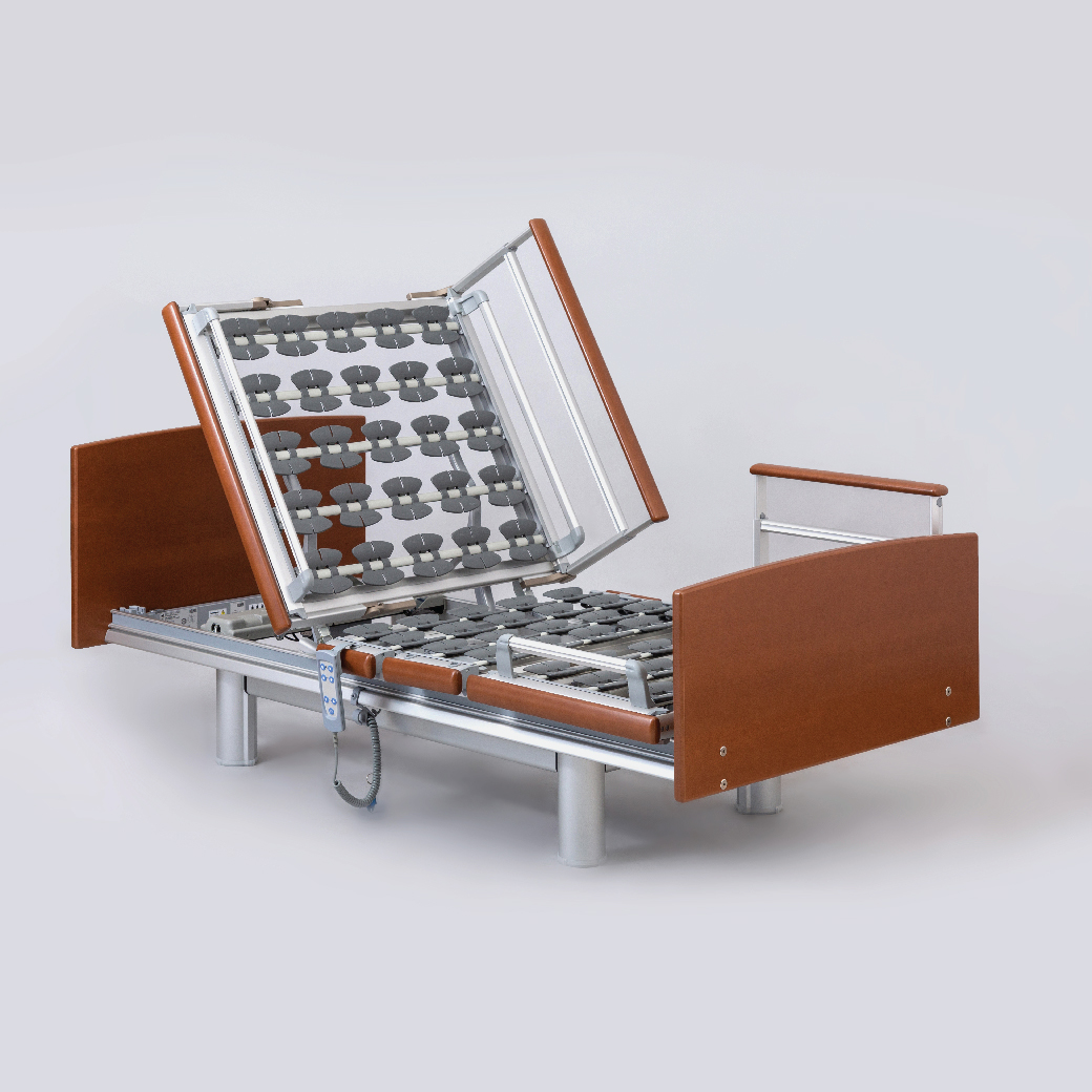 เตียงผู้สูงอายุปรับไฟฟ้าแบรนด์ Volker Bed รุ่น 3080MA จากประเทศเยอรมนี + แถมพิเศษ ที่นอนป้องกันแผลกดทับ HP Blue จากเยอรมนี + ชุดผ้าปูที่นอน + ผ้ายาง + เก้าอี้นั่งอาบน้ำ + ไม้เท้า (รุ่น TOP)