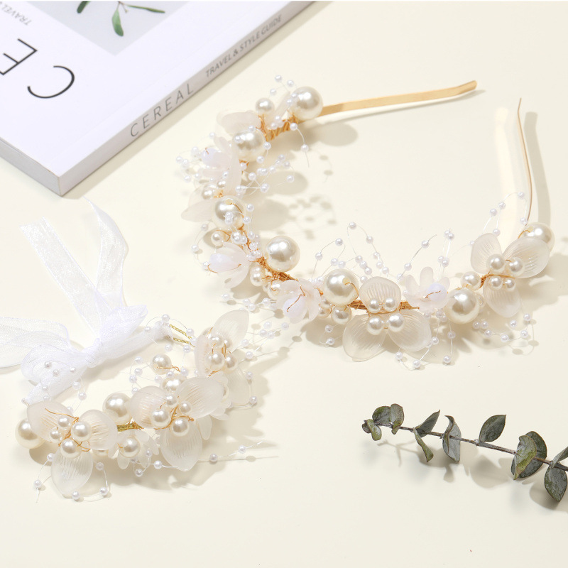 As2320- พร้อมส่งจากไทย มงกุฎดอกไม้ประดับมุก และกำไลข้อมือ สวยหรูดูดีได้ทุกโอกาส ใช้ได้ทั้งเด็กเล็ก-เด็กโต-ผู้ใหญ่