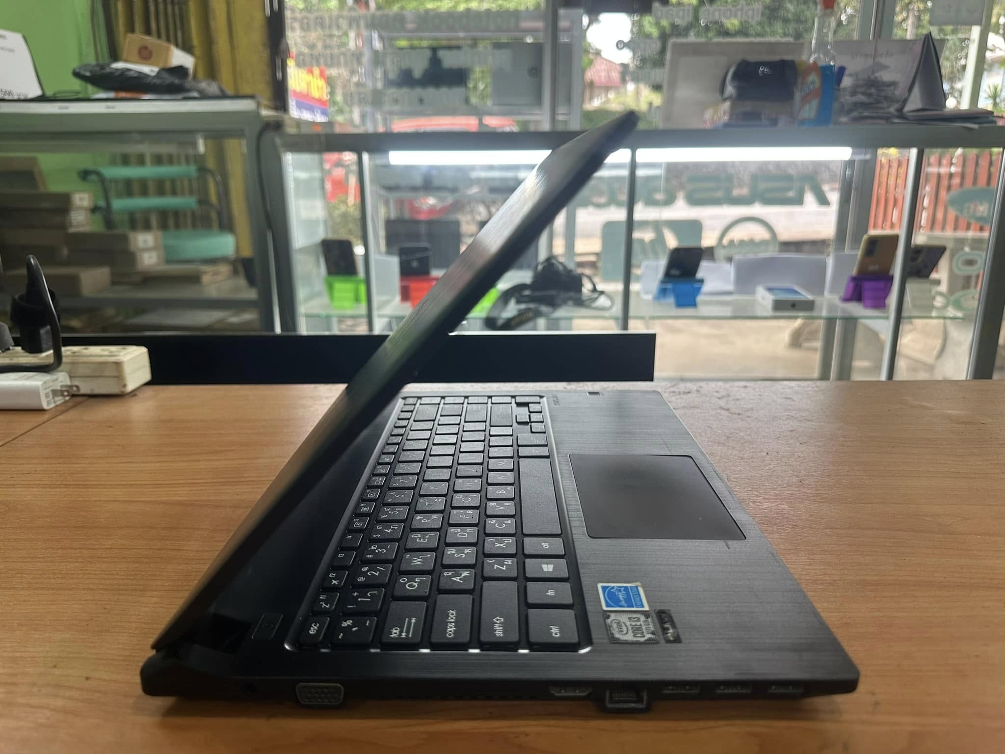 ( SOLD OUT ) Asus P1440FA-FQ2097