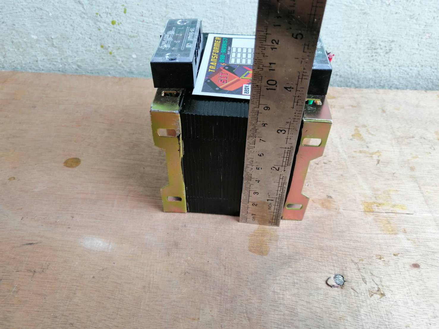 หม้อแปลง 380 - 400 To 220V