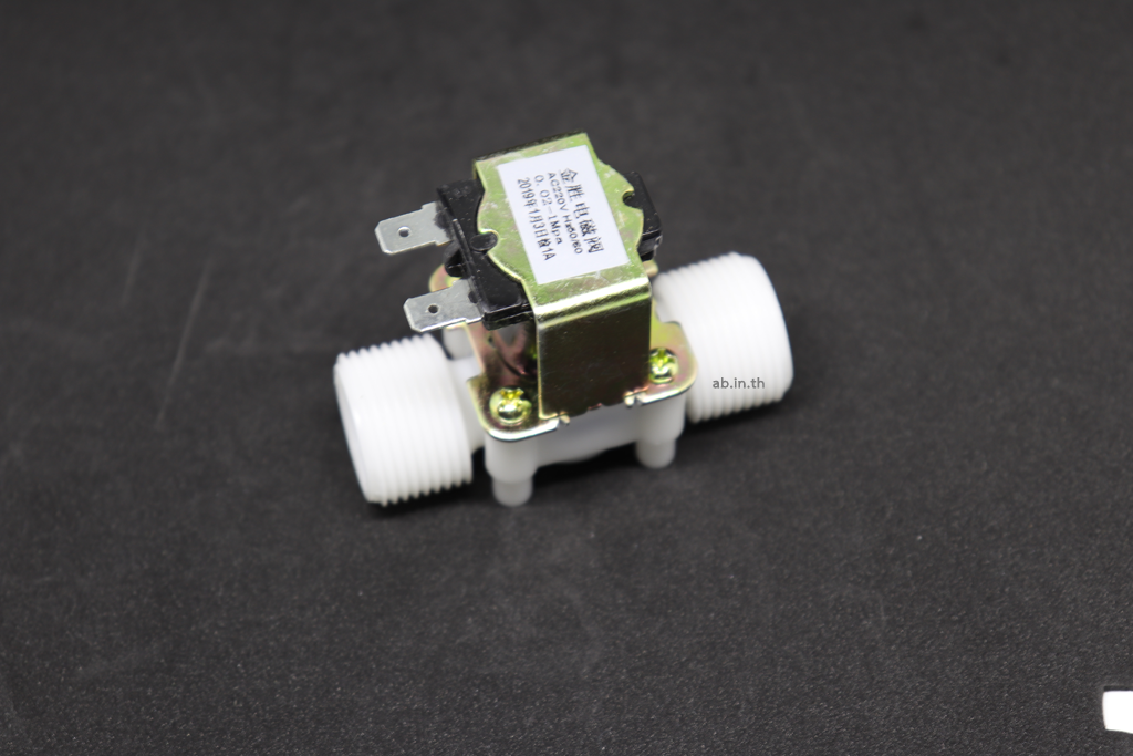 Solenoid Valve โซลินอยด์วาล์ว ไฟฟ้า พลาสติก 6หุน 220VAC