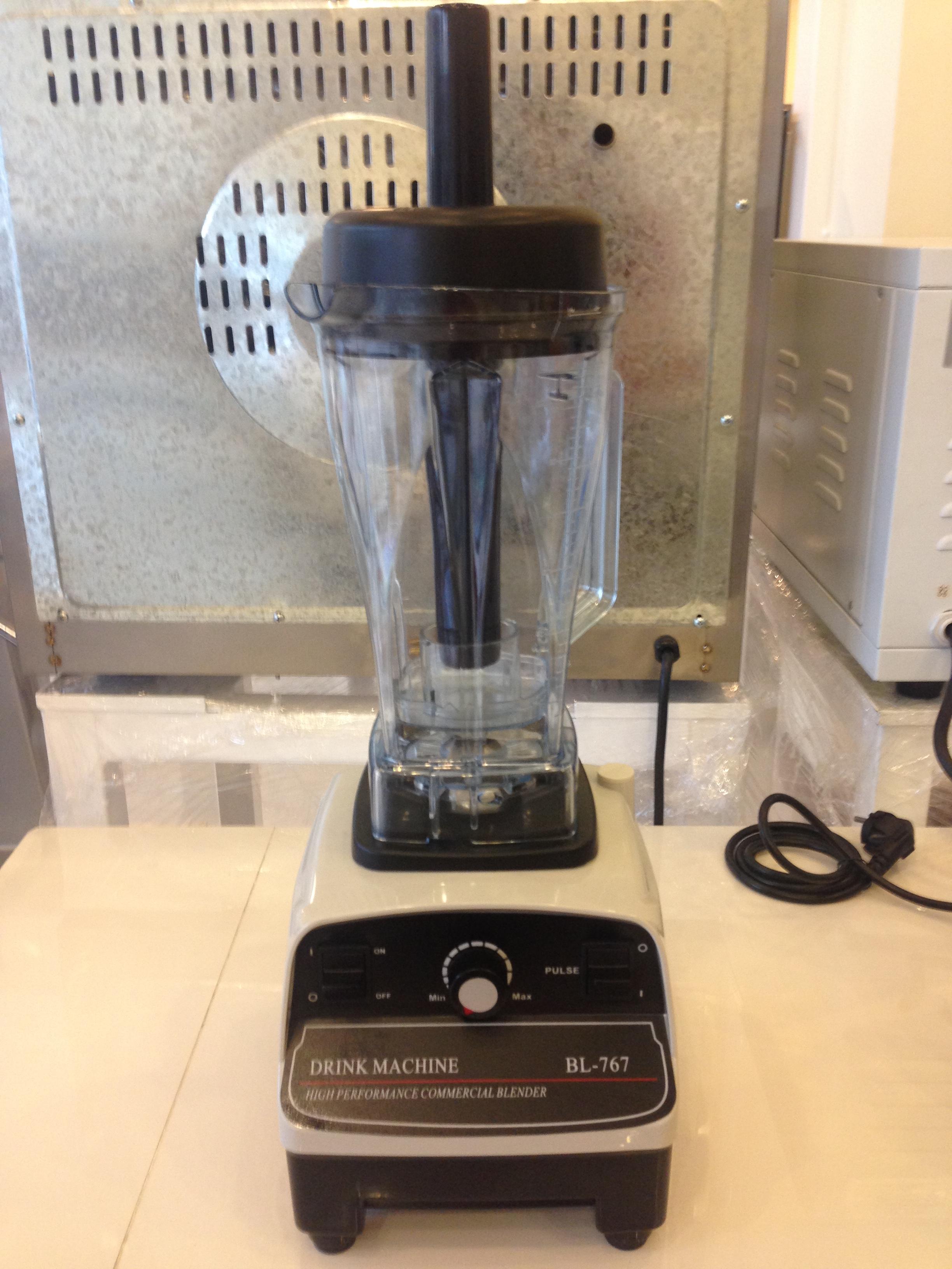 เครื่องปั่นน้ำผลไม้ Si-BD25