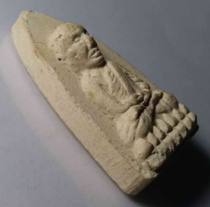 รหัสสินค้า หลวงปู่ทวด วัดต่างๆ 036 หลวงปู่ทวดเนื้อผง ออกวัดทรายขาว จังหวัดสงขลา พระรายการนี้ให้เช่าบูชาแล้ว