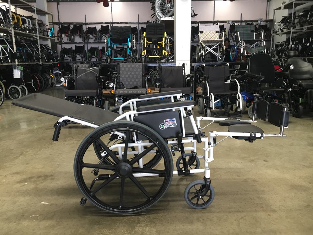 รถเข็นผู้ป่วย ปรับนอน Comfort รุ่น K9 ล้อใหญ่