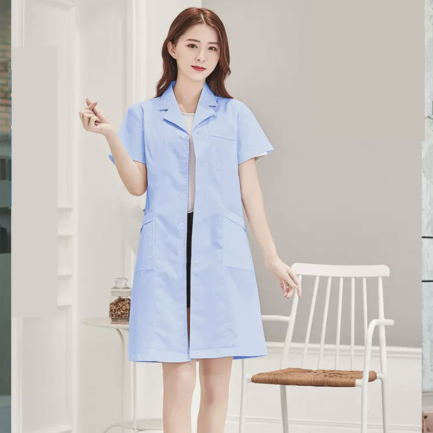 เสื้อกาวน์แพทย์ เสื้อกาวน์คุณหมอ เสื้อกาวน์นักเรียนแพทย์ เสื้อกาวน์สำหรับใช้งานในโรงพยาบาล ผ้าเนื้อดี มีบริการปักชื่อ