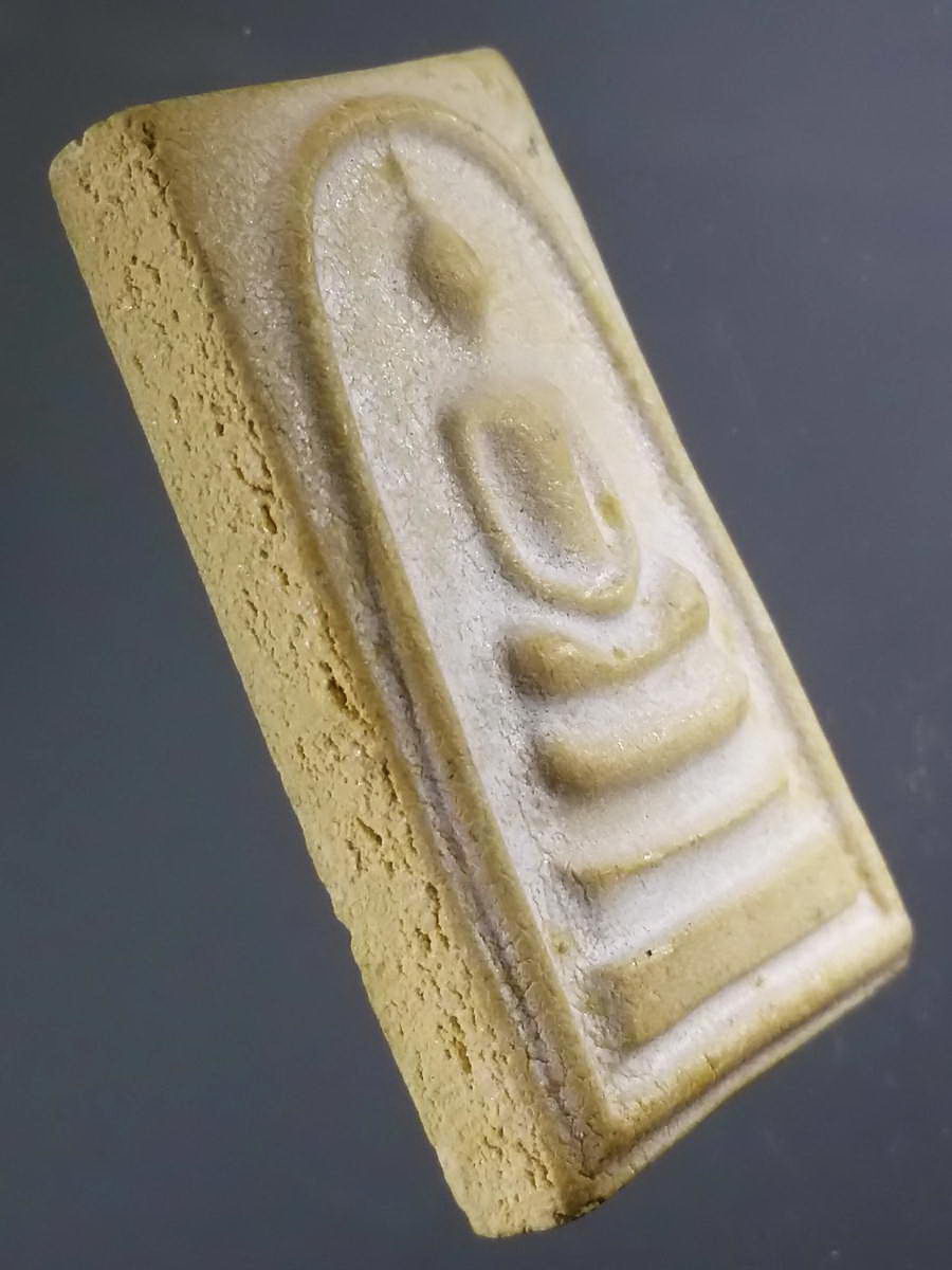 รหัสสินค้า พระสมเด็จ วัดต่างๆ 950 พระสมเด็จเนื้อผง หลวงพ่อทองดี วัดสำโรงชัย อำเภอไพศาลี จังหวัดนครสวรรค์