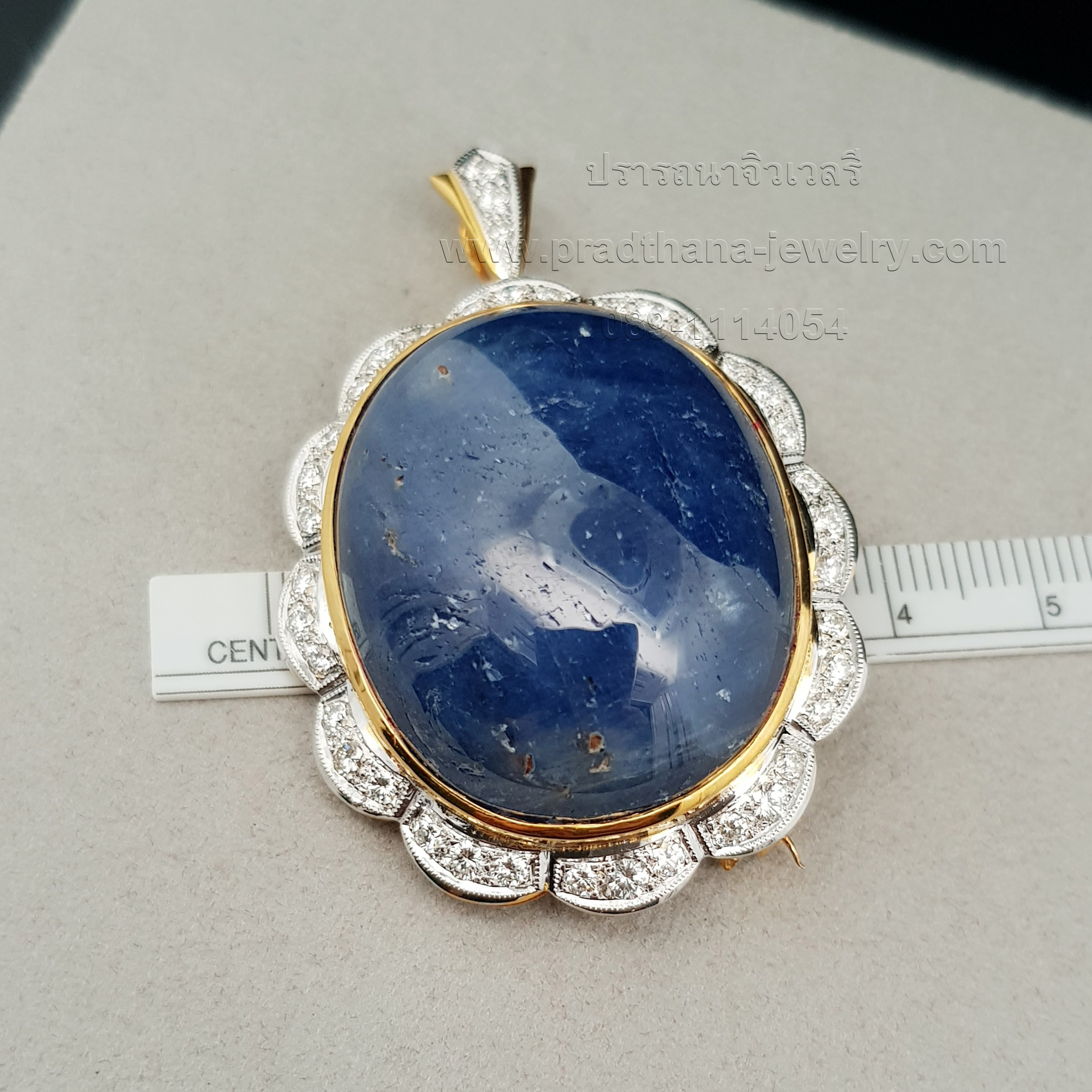 จี้เข็มกลัดไพลินนิหล่าประดับเพชร