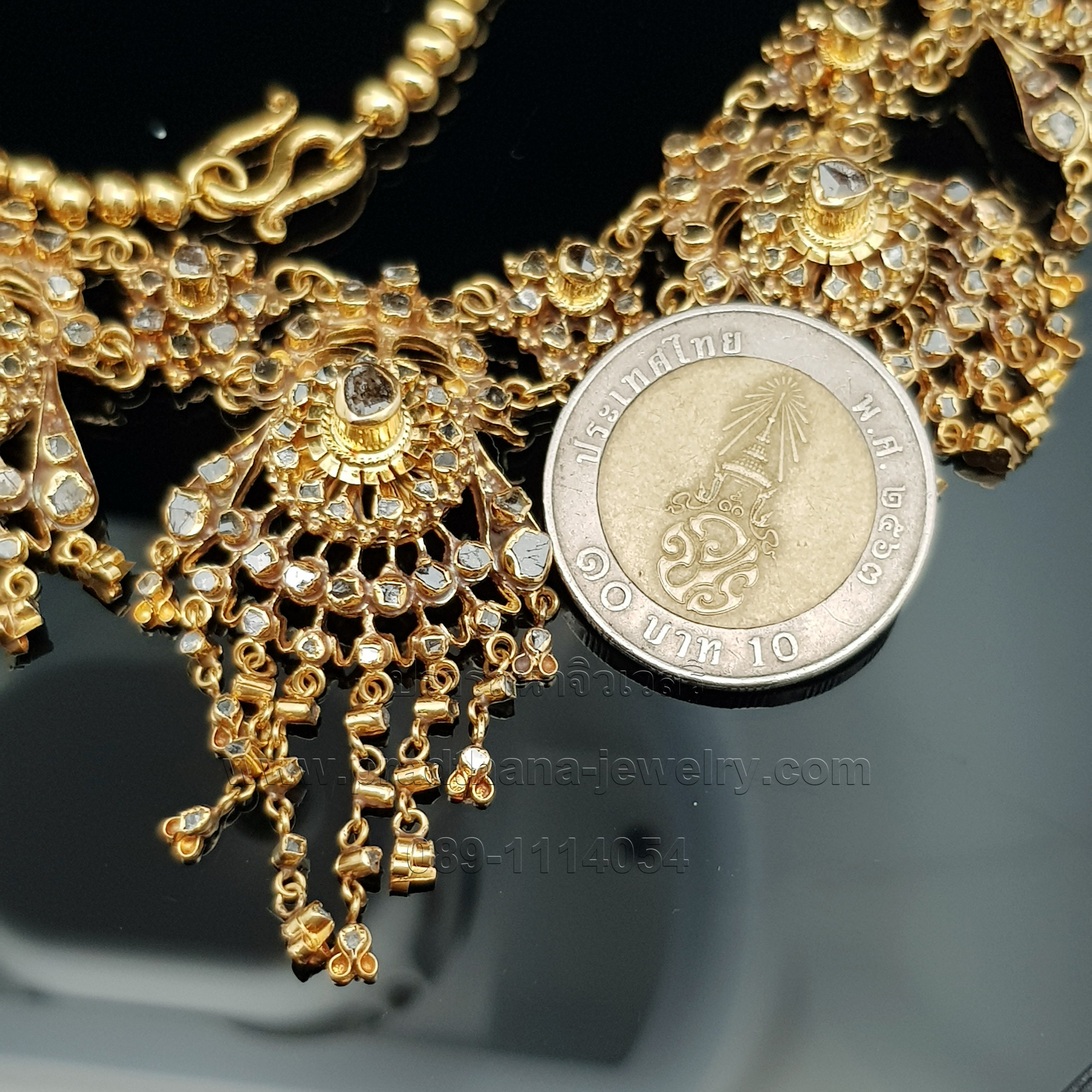 สร้อยคอระย้าเพชรซีกโบราณ